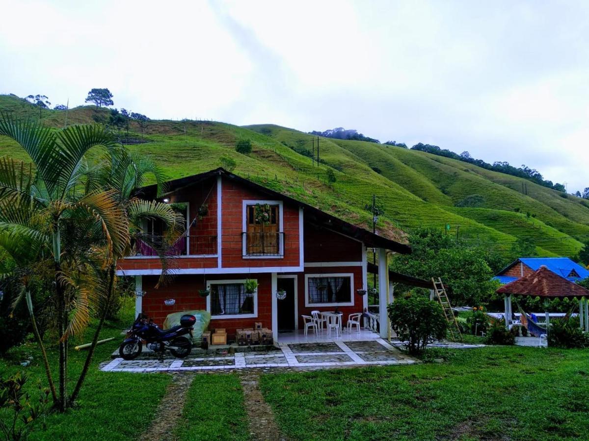 La Finca De Manu420 Bed & Breakfast San Carlos Exterior photo